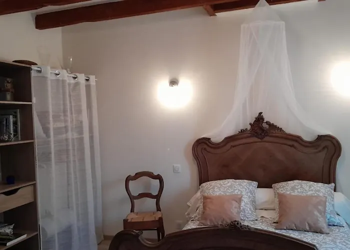 Pensión Chez Eugène Et Valérie